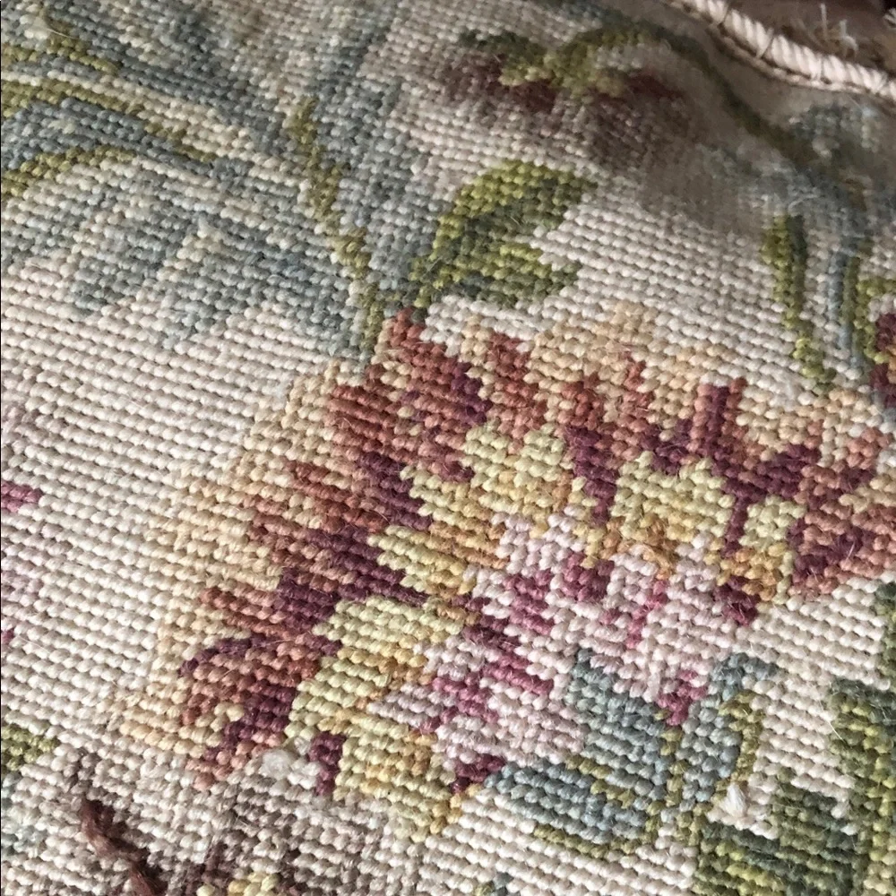 VINTAGE FLORAL THROW PILLOW W TASSELS • 24” x 20”